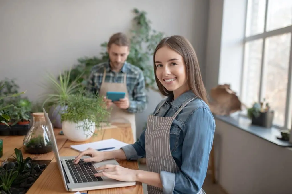 Guide pratique pour le dropshipping : conseils et astuces (source : Waxoo.fr)