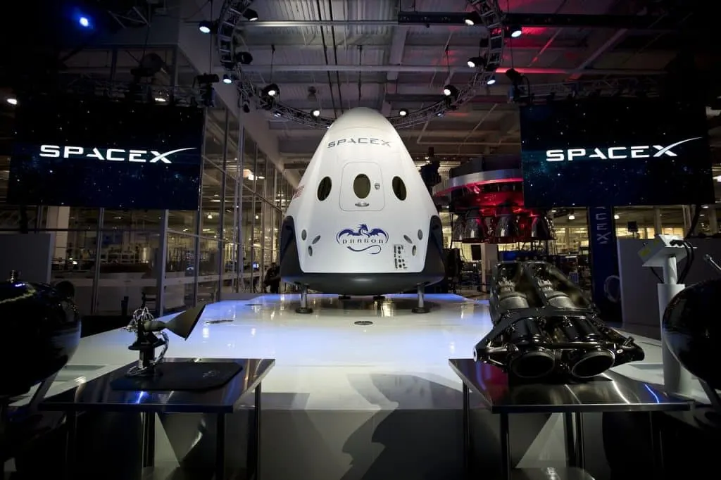 découvrez tout sur spacex, la société d'exploration spatiale fondée par elon musk, ses missions historiques, ses projets d'avenir et son impact sur l'exploration spatiale.