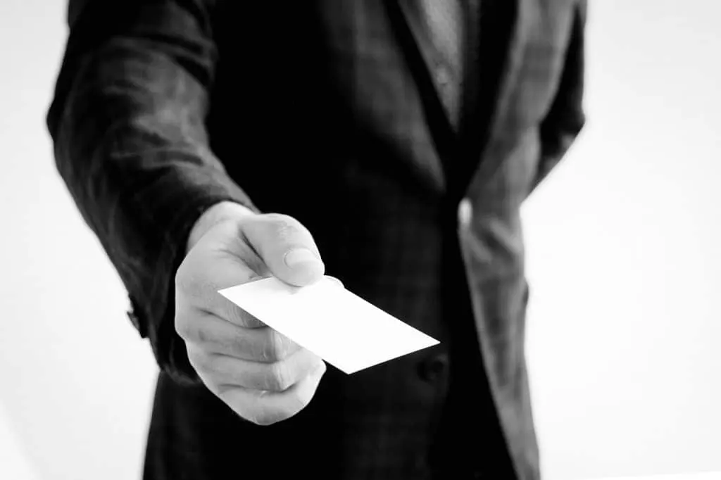 découvrez notre sélection de cartes de visite personnalisables, parfaites pour promouvoir votre entreprise avec style. créez une première impression mémorable grâce à des designs uniques et des matériaux de haute qualité.