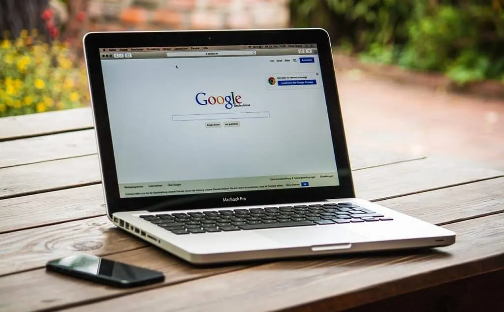 découvrez tout l'univers de google, le moteur de recherche le plus puissant au monde. explorez ses services innovants, ses technologies avancées et comment ils transforment notre quotidien.