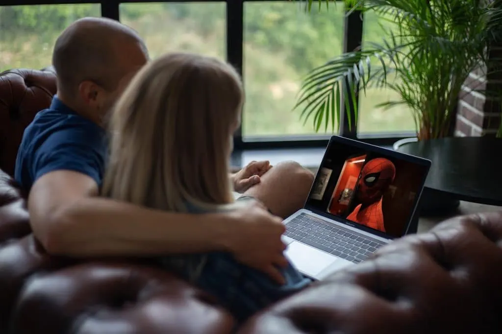 découvrez le meilleur du streaming en ligne : films, séries, musique et événements en direct. profitez d'un accès illimité à des contenus variés, où que vous soyez et quand vous le souhaitez.
