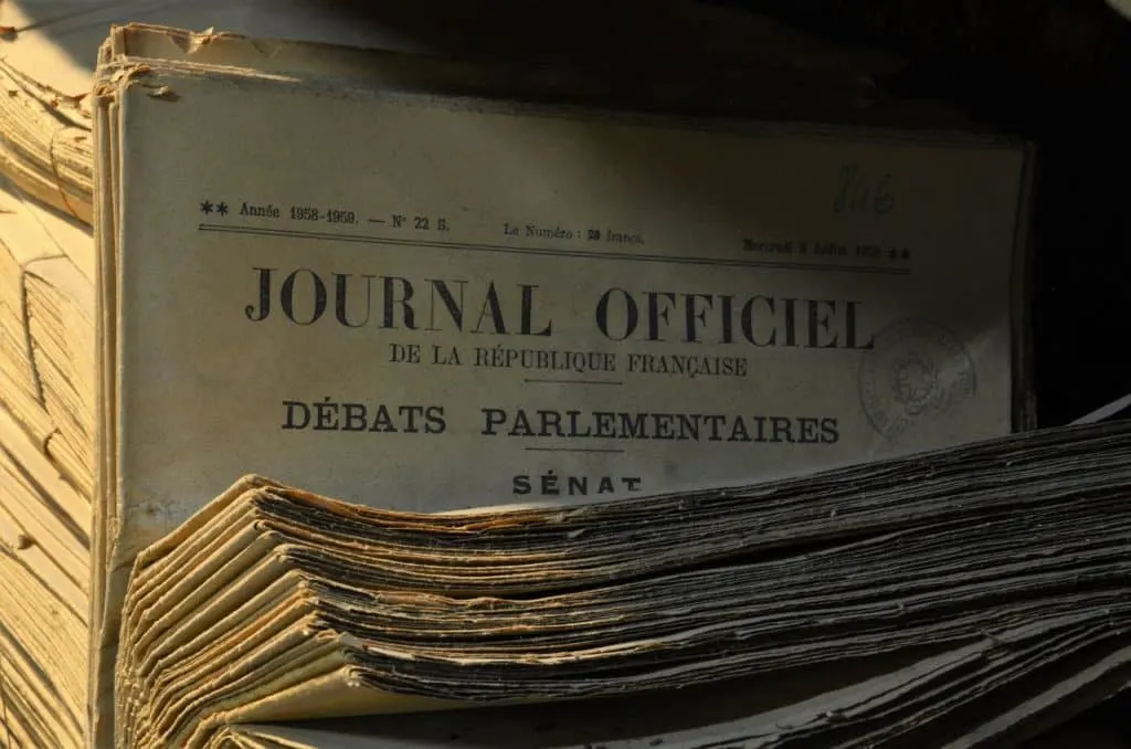 découvrez les dernières actualités et évolutions de la législation en france. informez-vous sur les lois, règlements et politiques qui façonnent notre société et impactent votre quotidien. restez à jour sur les enjeux juridiques et les changements législatifs majeurs.