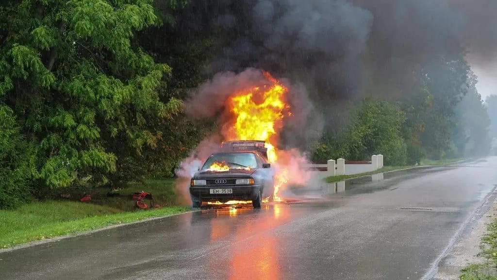 découvrez les enjeux et les conséquences des collisions, qu'elles soient routières, aériennes ou dans d'autres contextes. informez-vous sur les mesures de prévention et les technologies modernes qui visent à réduire ces incidents.