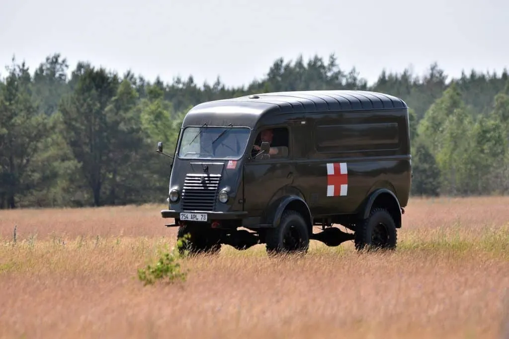 découvrez notre sélection de véhicules militaires, allant des tanks aux véhicules tout terrain, en passant par les camions et les équipements spécialisés. explorez les dernières innovations et l'histoire fascinante des véhicules qui ont joué un rôle clé sur les champs de bataille.