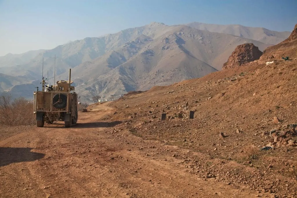découvrez notre sélection complète de véhicules militaires, du transport de troupes aux blindés de combat. plongez dans l'univers fascinant de la technologie militaire et de l'histoire à travers ces machines emblématiques.