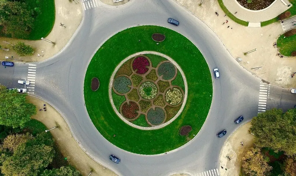 découvrez l'univers des drones : actualités, conseils, guides d'achat et innovations pour professionnels et passionnés. explorez les dernières tendances et usages des drones en france.