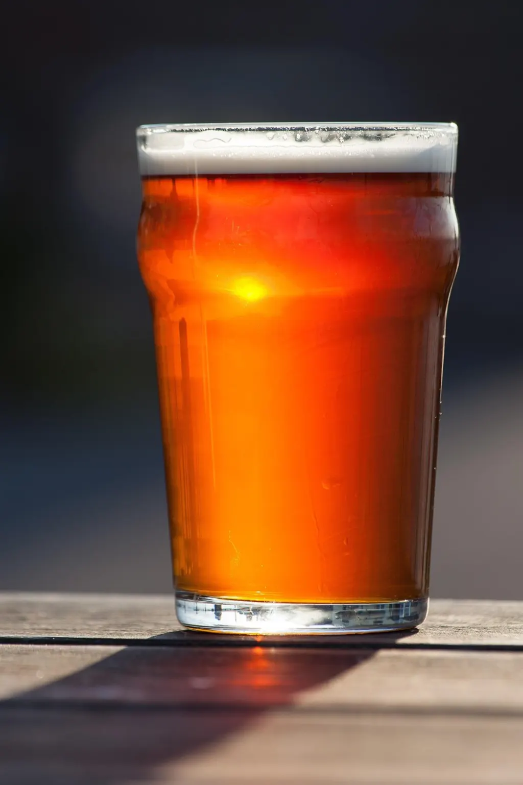 obtenez votre autorisation de vente d'alcool rapidement et conforme aux régulations en vigueur pour ouvrir votre établissement en toute légalité.